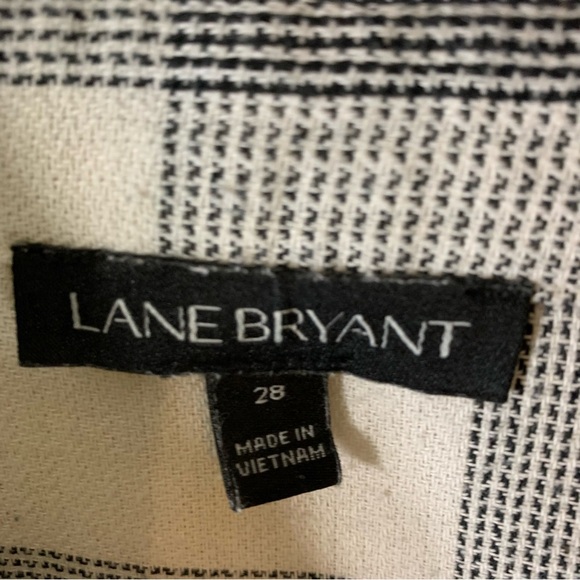 2/$35 Lane Bryant Plaid Bell Ruffle Sleeve Blouse Tunic - Picture 11 of 13